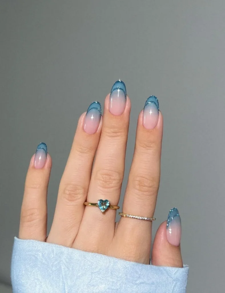 Blaues Ombré + Glitzer