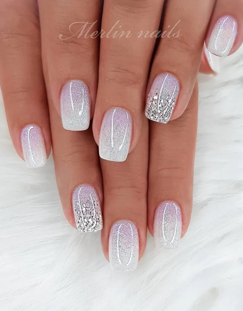 Eiskalt - Sortiere weiße Winternägel mit Glitter