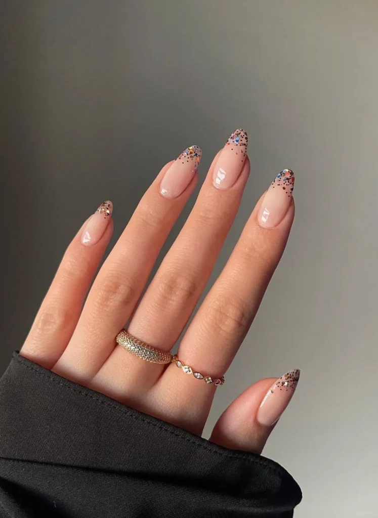 Glitzernde French Tips