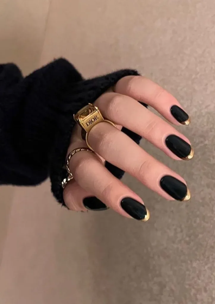 Schwarz + Gold